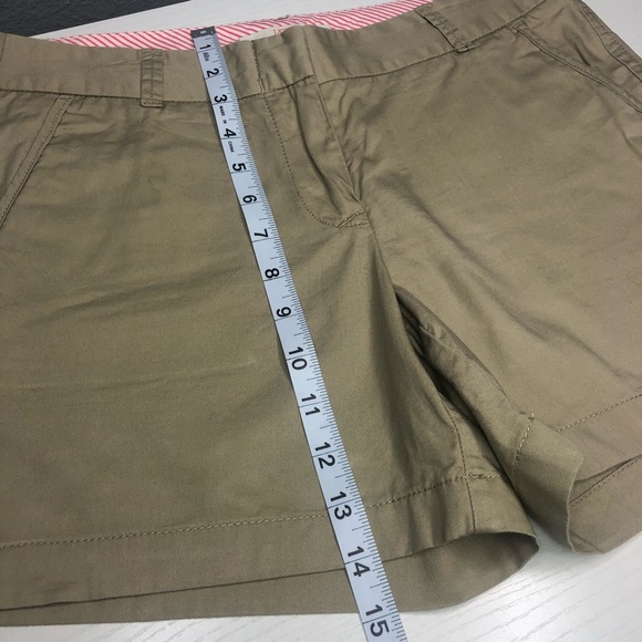 J. Crew Khaki Chino Shorts Size 4 - Picture 4 of 7